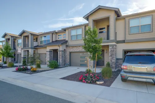 3 Mi to Nevada State Capitol & More! Inviting Unit - 2-Star