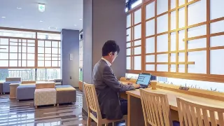 0226a12000865e4mz8770 R 320 180 R5 D