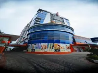 High Point Surabaya Hotels in Wonocolo