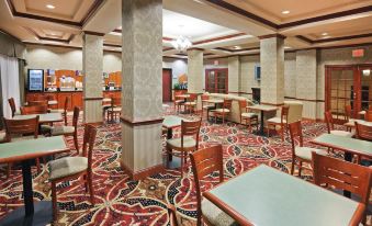 Holiday Inn Express & Suites Corsicana I-45