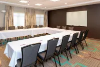Residence Inn Akron South/Green فنادق في غرين