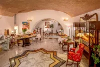 Hotel Emona Aquaeductus