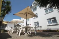 Norfolk Hotel Hotels in St. Saviour