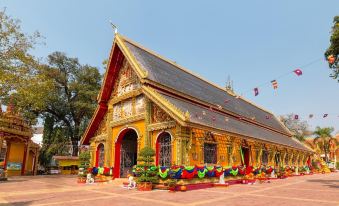 Vientiane Luxury Hotel