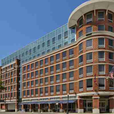 Hampton Inn & Suites Columbus-Downtown Hotel Exterior