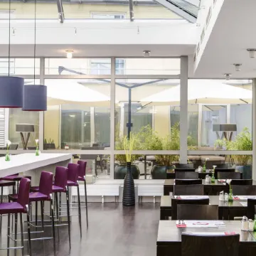 IntercityHotel Wien Отели рядом с достопримечательностью «Площадь Фрайунг»