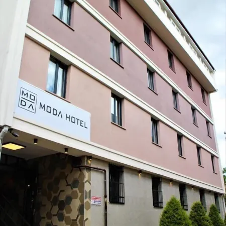 Moda Hotel