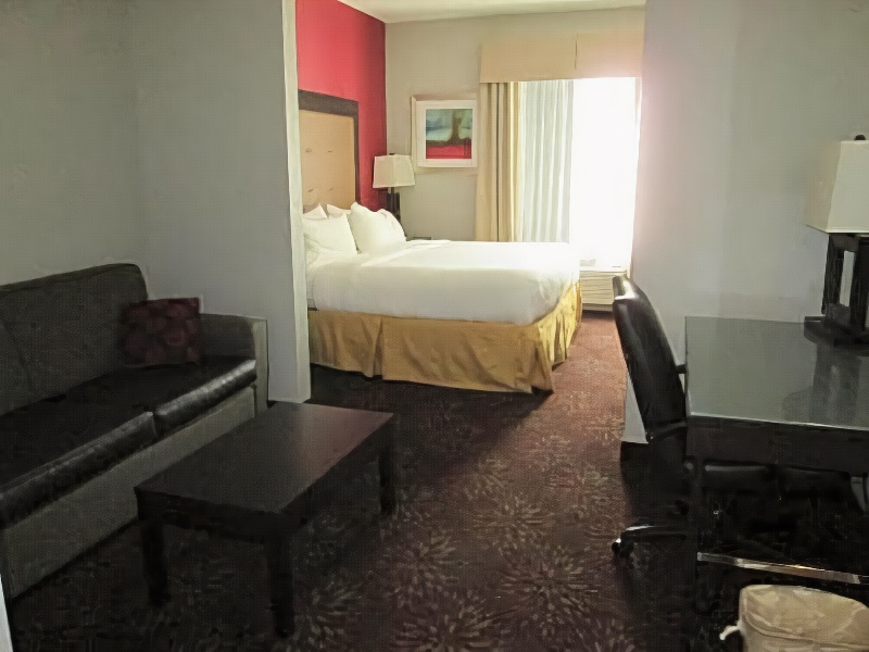 Holiday Inn Express Cloverdale - Greencastle, an Ihg Hotel