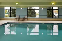 Holiday Inn Express & Suites PUEBLO NORTH by IHG - Pools