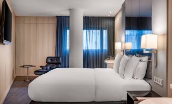 2. AC Hotel..