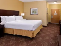 Comfort Inn & Suites Sharonville - Cincinnati North Hotels in Sharonville