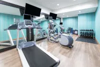 Holiday Inn Express & Suites SEASIDE-CONVENTION CENTER by IHG - Gym