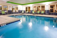 Holiday Inn Express & Suites NEWPORT SOUTH by IHG - Pools