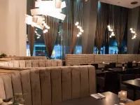 Crowne Plaza MANCHESTER CITY CENTRE by IHG 체담 도서관 주변 호텔