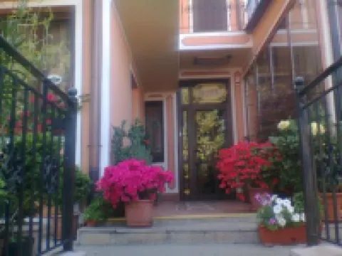 Hotel Alafrangite