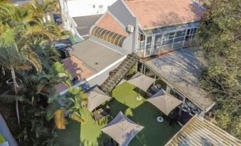 Silver Oaks Boutique Hotel