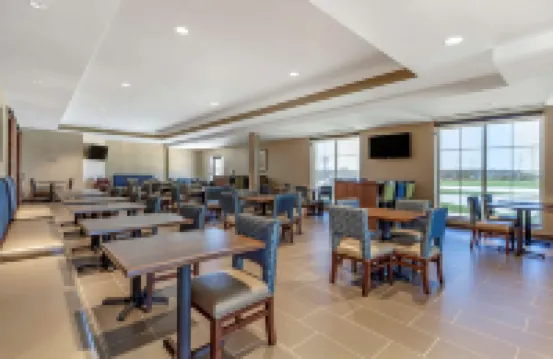Comfort Suites
