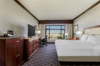 Hilton Phoenix Chandler Hotel dekat Layton Lakes