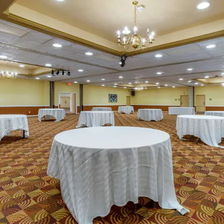 Clarion Inn & Suites
