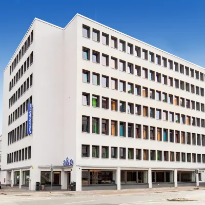 a&o Bremen Hauptbahnhof Отели рядом с достопримечательностью «Порт»