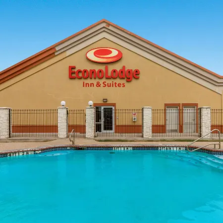 Econo Lodge Inn & Suites Bridgeport