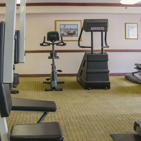 Quality Inn & Suites Detroit Metro Airport
