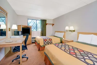Super 8 by Wyndham Stamford/New York City Area Hotels in Стемфорд