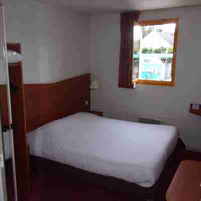 Kyriad Chantilly Rooms