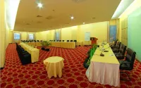 Grand Basko Hotel Padang Hotel a West Air Tawar