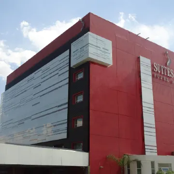 Suites Inn la Muralla Hotel & Spa