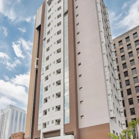 Intercity São Paulo Nações Unidas Отели рядом с достопримечательностью «Бизнес-центр EZ Towers»