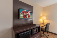 เรดรูฟอินน์ พลัส+ เอลปาโซอีสต์