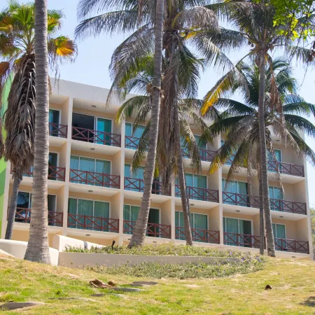 VILLAS CORAL HUATULCO