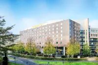 voco Dusseldorf Seestern Hotels in Meerbusch