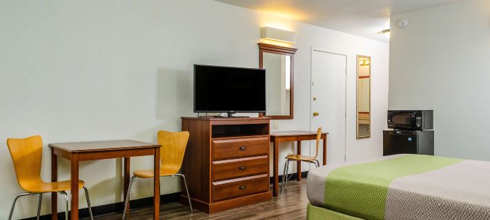 Motel 6 Oakdale, CA Hotels in Stanislaus County