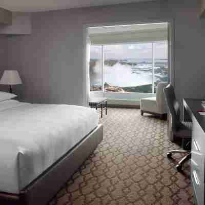 Niagara Falls Marriott Fallsview Hotel & Spa Rooms