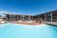 Panorama Bathurst - Pools