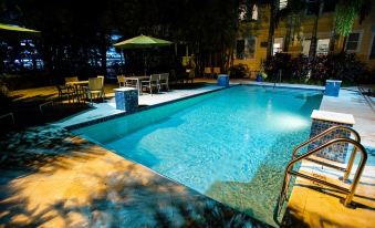 Watergarden Inn at The Bay - Housity