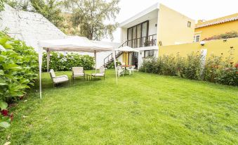 Hotel la Gruta - Housity