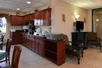 Baymont by Wyndham Grovetown Augusta - parking