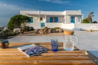 Eiriana Luxury Suites - Scenic