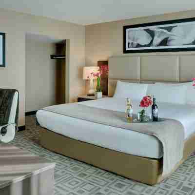 Pomeroy Hotel & Conference Centre Rooms