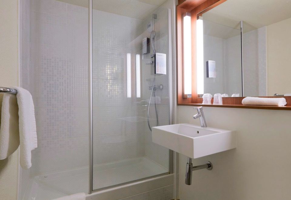 Campanile Tours Sud - Chambray-Les-Tours Over view