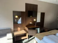 Hotel Pasa Paradies Kostenlose PARKPLÄTZE Wildpark Alte Fasanerie Klein-Auheim 주변 호텔