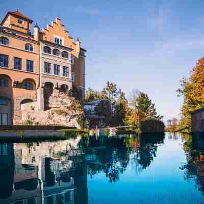 Hotel Schloss Monchstein Hotel Exterior