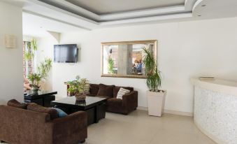 Zante Plaza Hotel & Apartments