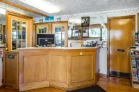 Rodeway Inn & Suites Branford - Guilford Hotels in Branford