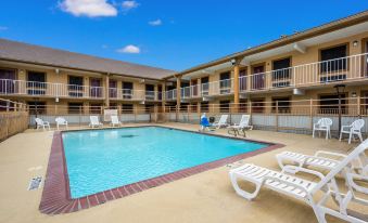 Red Roof Inn College Station