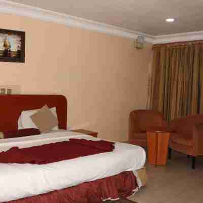 Randolph Hotel & Resort Rooms