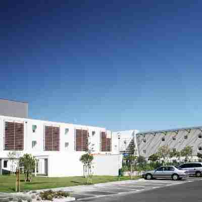 Ibis Istres Trigance Hotel Exterior